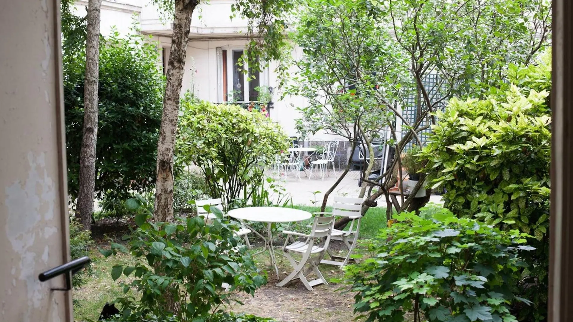 So Cute 55m2 And Quiet With A Courtyard Garden *